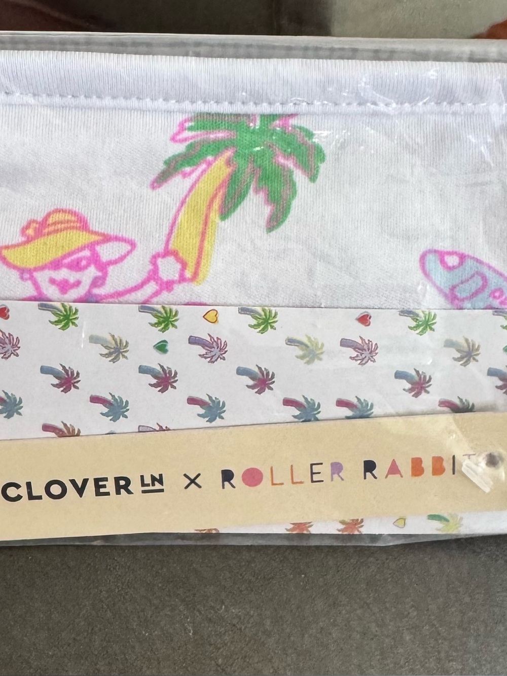 Roller Rabbit x Stoney Clover Lane Hotel Tropical Eye Sleep Mask NWT, sold out!